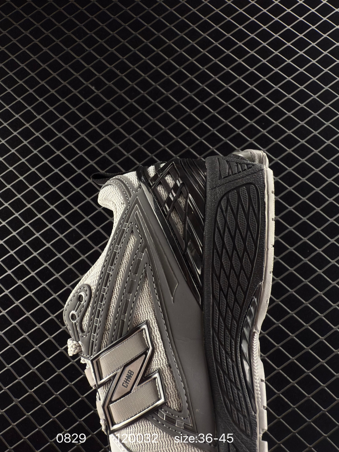 New Balance M1906RI NB